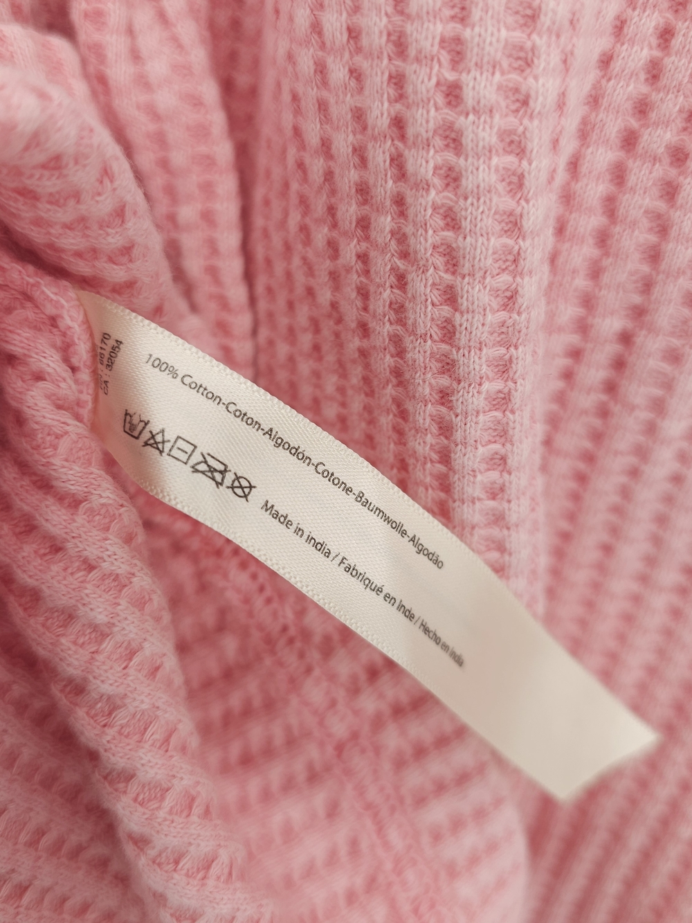 FREE PEOPLE Tasha Thermal Top Waffle Knit Pastel Pink Lace Sleeve XS -SMALL HOLE - Picture 5 of 8